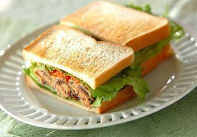 Sandwich dalam bahasa melayu